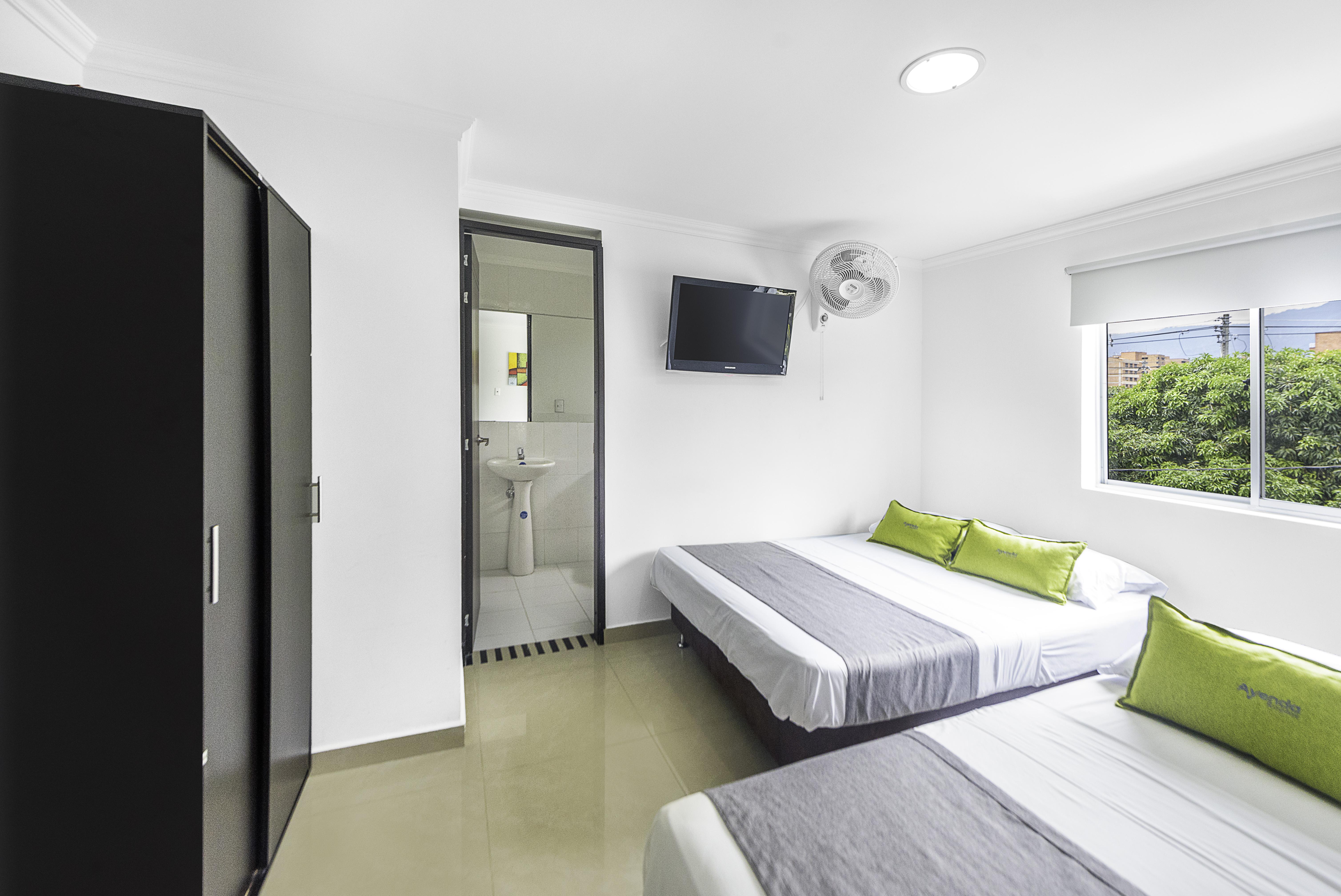 Ayenda 1219 Park 6 Hotel Меделин Екстериор снимка