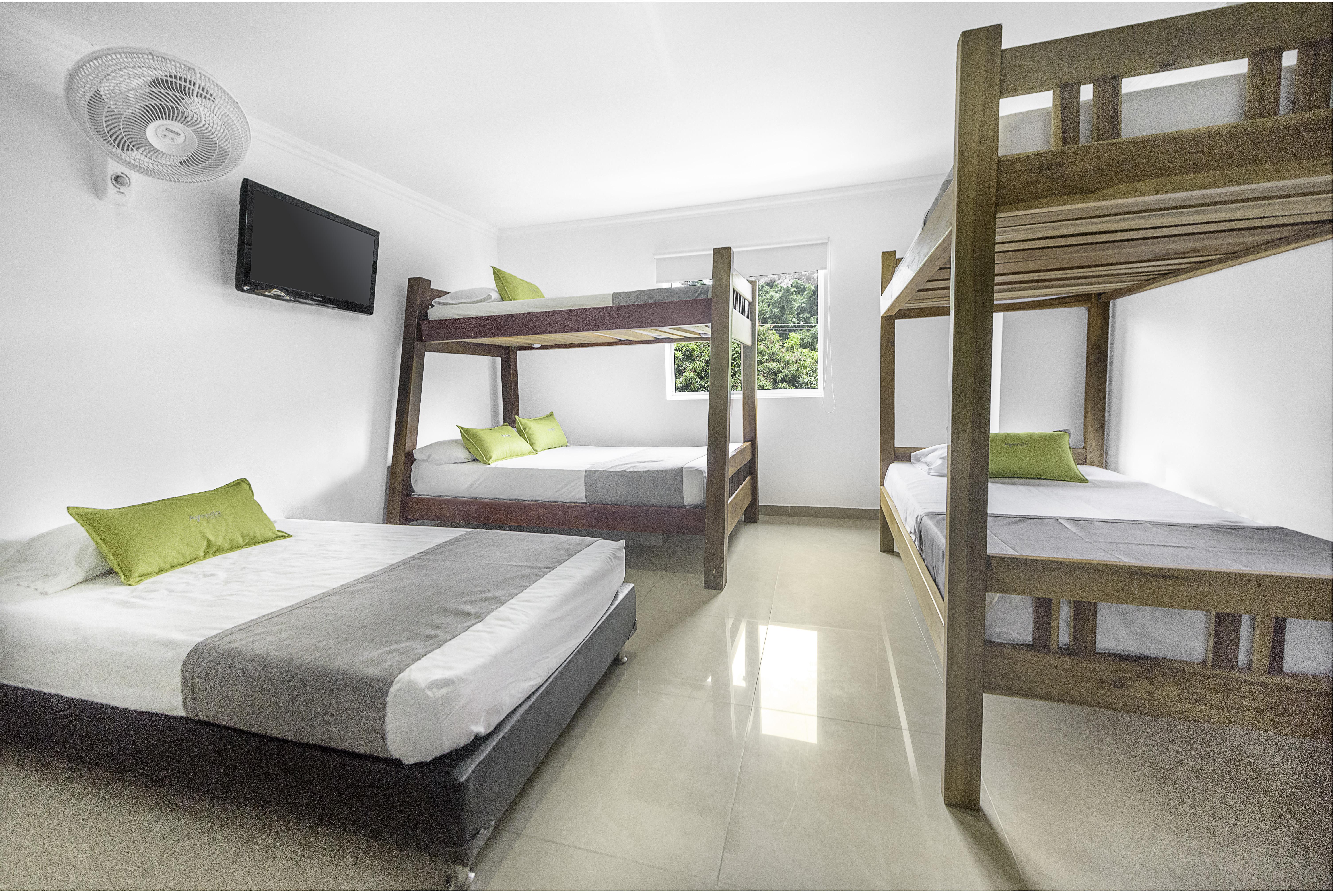 Ayenda 1219 Park 6 Hotel Меделин Екстериор снимка